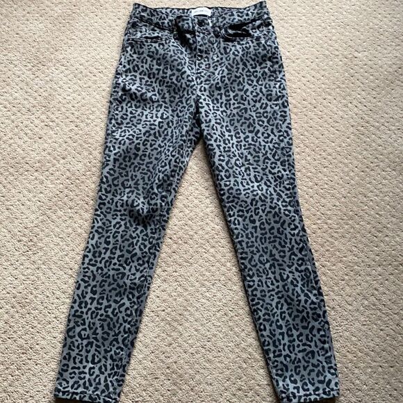 William Rast jeans. High Rise Ankle leopard print. Size 27. Excellent condition - Picture 1 of 10